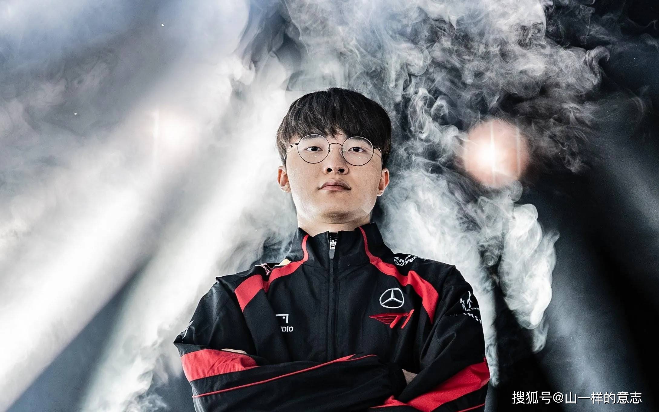 Faker爆冷击败瑞士队，刷新纪录震惊全场！